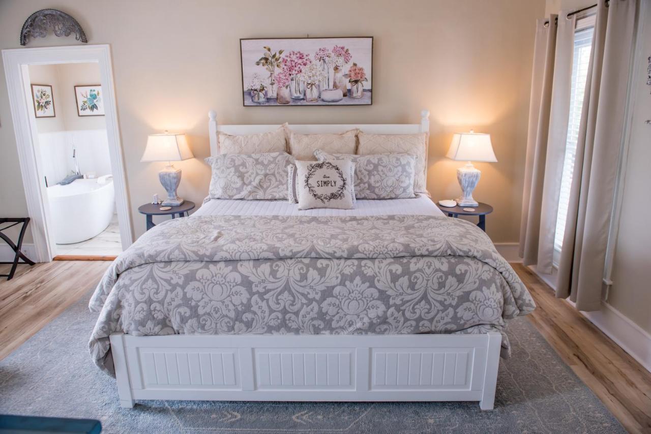 Pecan Tree Inn Beaufort エクステリア 写真