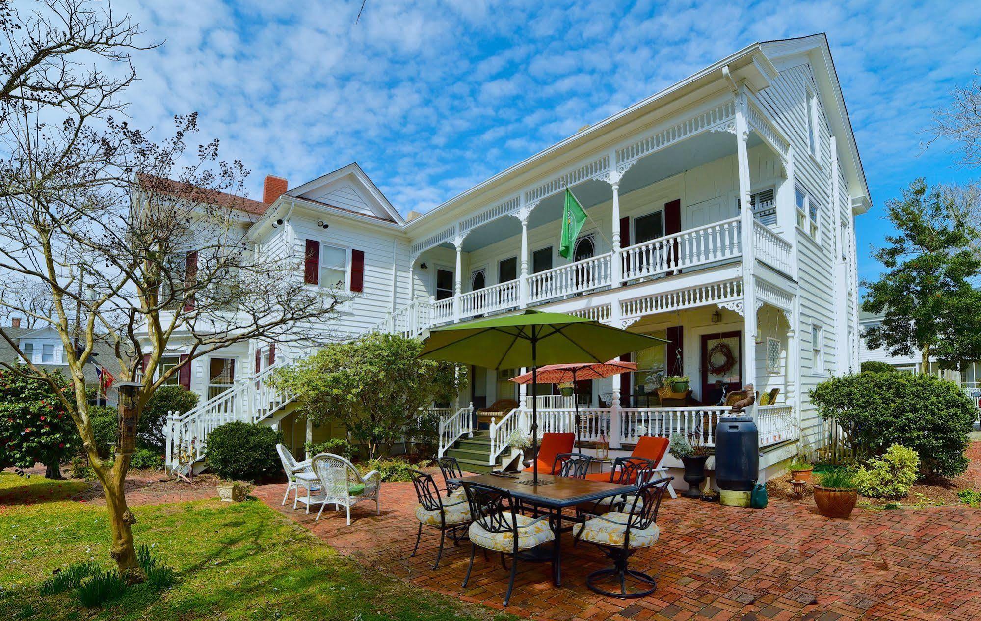 Pecan Tree Inn Beaufort エクステリア 写真