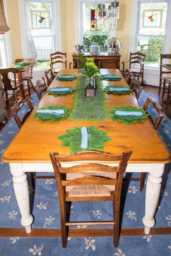 Pecan Tree Inn Beaufort エクステリア 写真